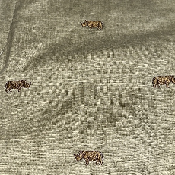 J. McLaughlin Oliver Linen Blend Shorts Men’s 40 Khaki Rhino Embroidered NWT - Picture 11 of 11